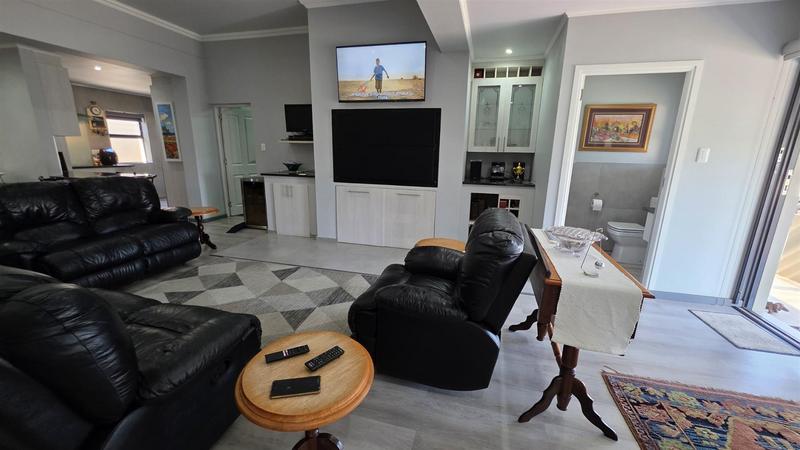 3 Bedroom Property for Sale in Reebok Western Cape